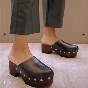 Alohas Harley Studded Clogs
